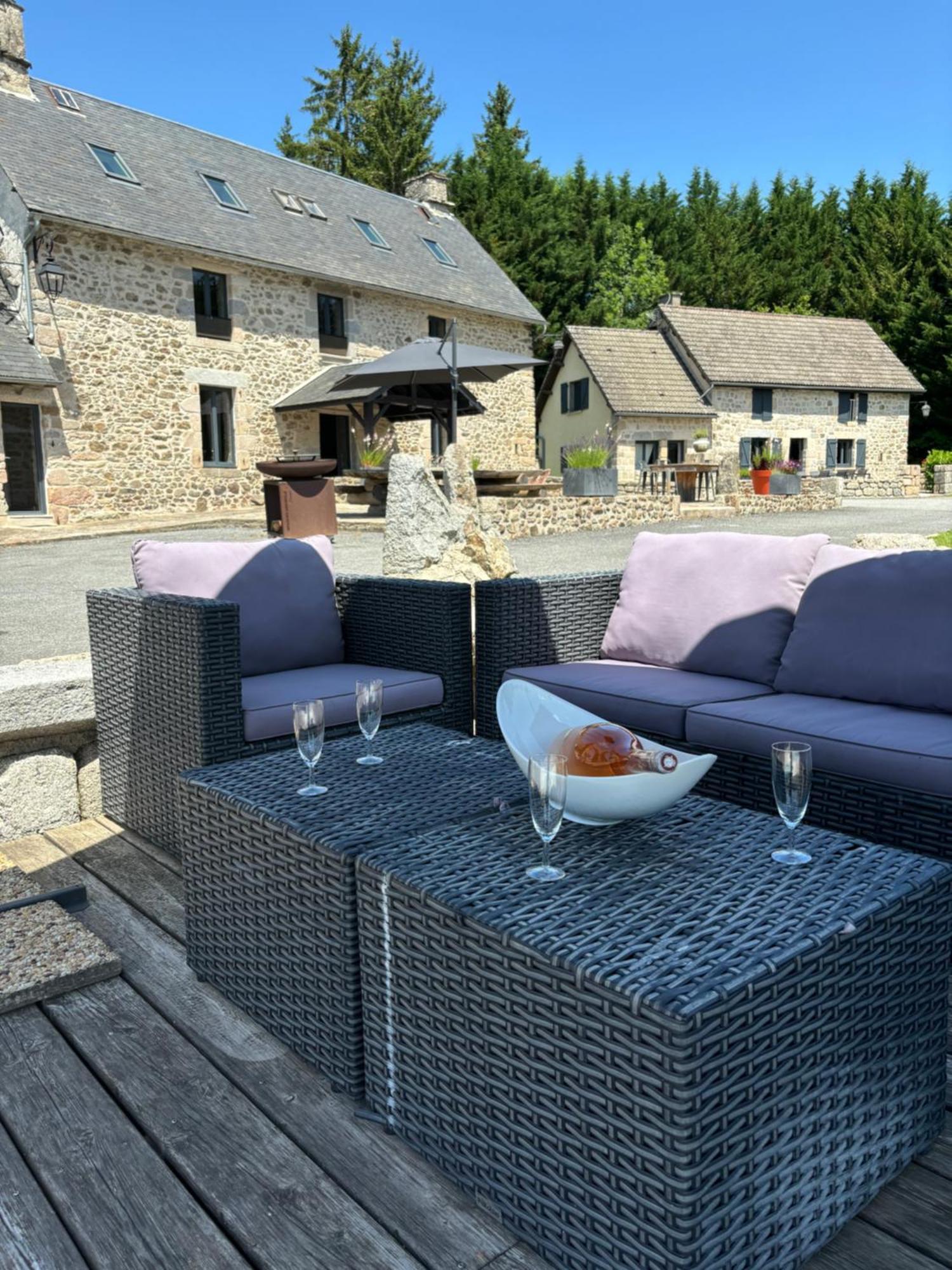 فيلا Domaine Des Annouillards Sornac المظهر الخارجي الصورة